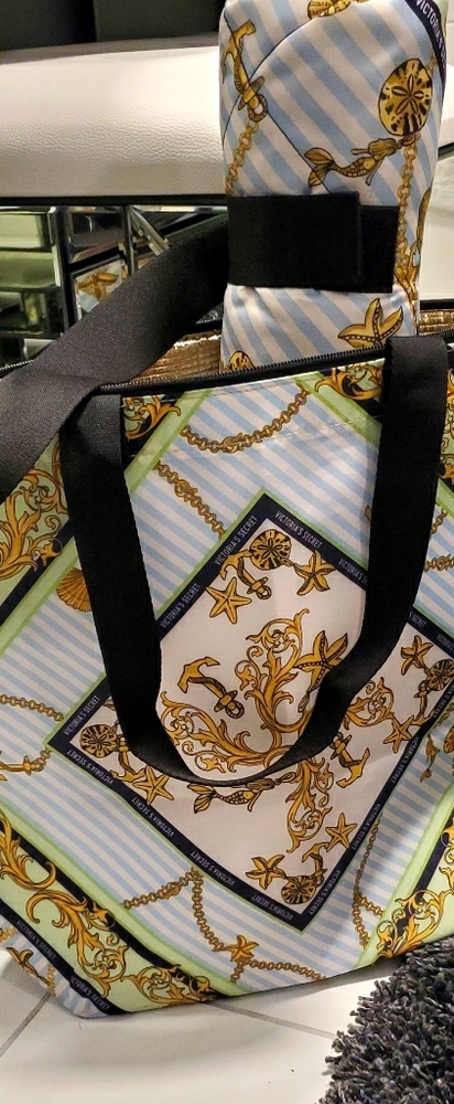 Victoria's Secret Packable Blanket & Cooler/Tote